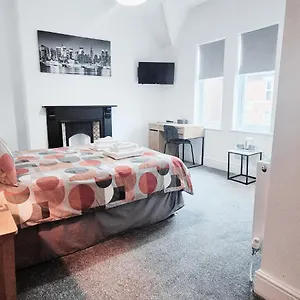 The Burford Hideaway Nottingham